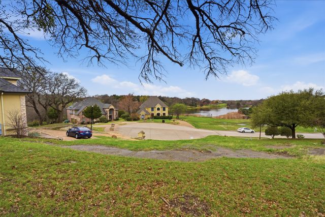 2605 Whispering Oaks Cove, Cedar Hill, TX 75104