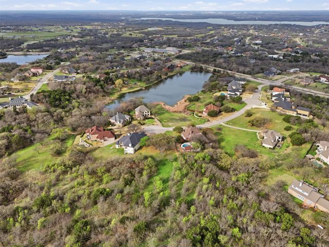 2605 Whispering Oaks Cove, Cedar Hill, TX 75104