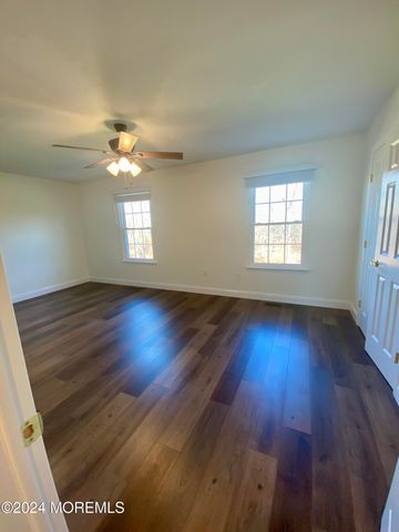 66 Holly Drive, Eatontown, NJ 07724