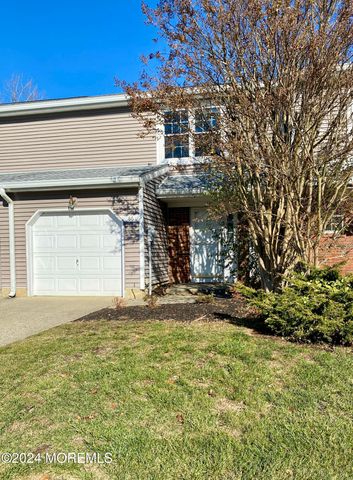 66 Holly Drive, Eatontown, NJ 07724