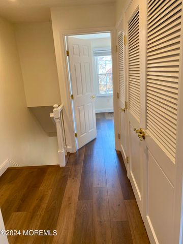 66 Holly Drive, Eatontown, NJ 07724