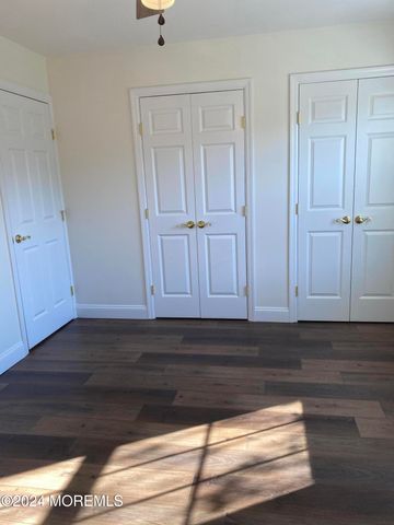 66 Holly Drive, Eatontown, NJ 07724