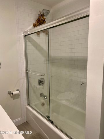 66 Holly Drive, Eatontown, NJ 07724