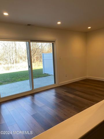 66 Holly Drive, Eatontown, NJ 07724