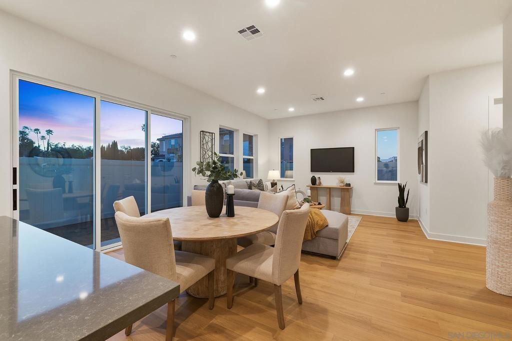 749 Michael Ct, Vista, CA 92081 — photo 5