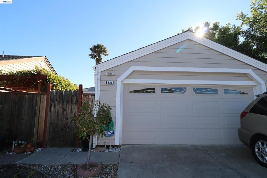 Image 1 of property listing at 3225 Islewood Court, Antioch, CA 94531