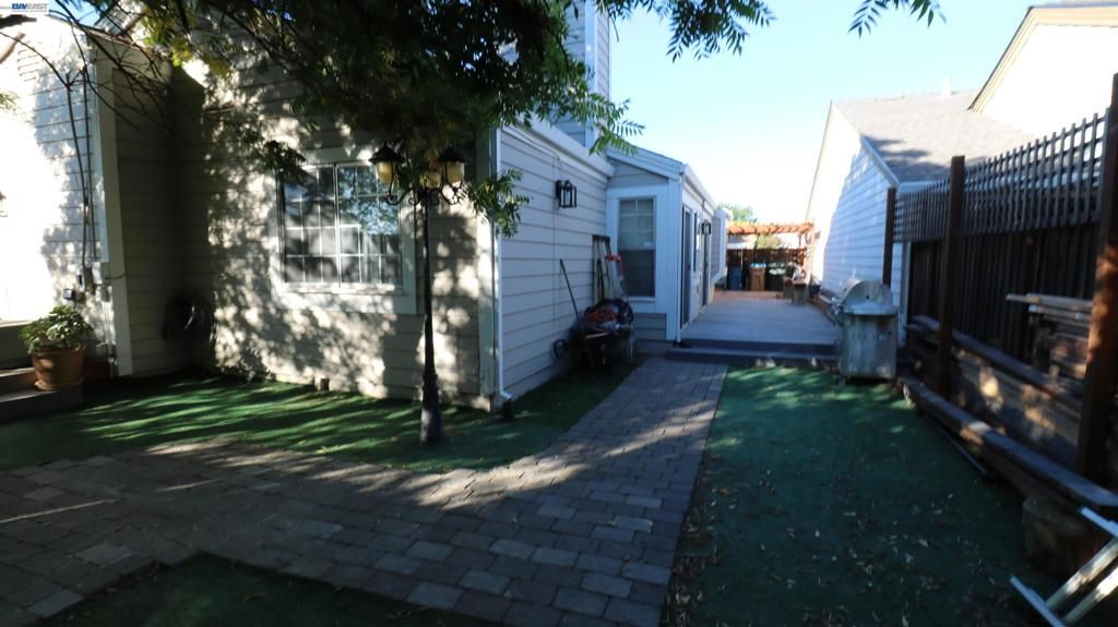 Image 4 of property listing at 3225 Islewood Court, Antioch, CA 94531