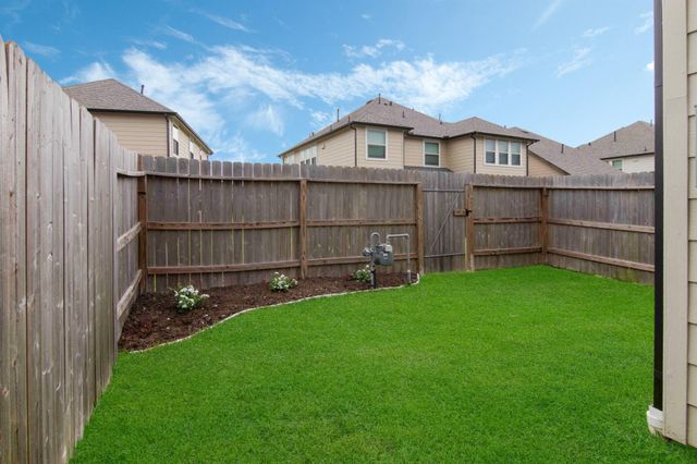 5533 Evanston Lane, Pasadena, TX 77505