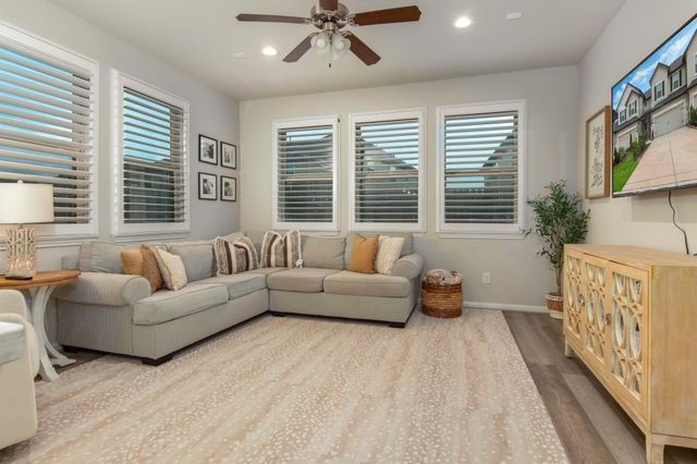 5533 Evanston Lane, Pasadena, TX 77505