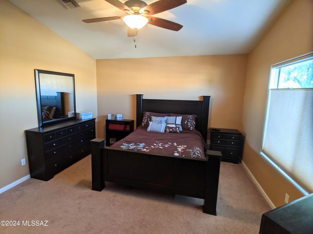 9019 N Grafton Avenue, Tucson, AZ 85742