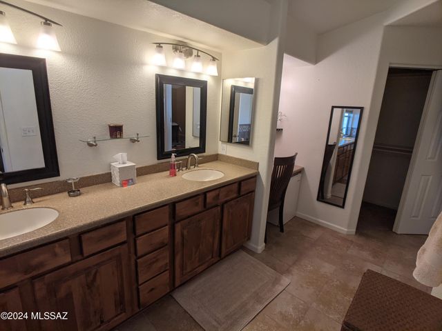 9019 N Grafton Avenue, Tucson, AZ 85742