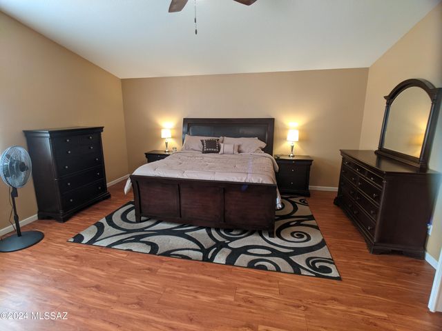 9019 N Grafton Avenue, Tucson, AZ 85742