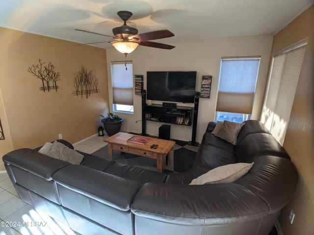 9019 N Grafton Avenue, Tucson, AZ 85742
