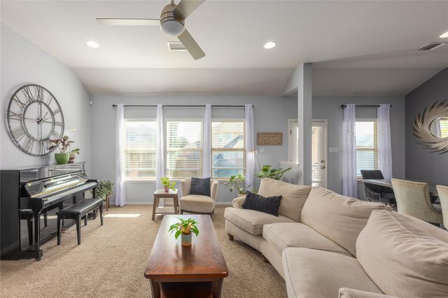 1309 Daylily LOOP, Georgetown, TX 78626