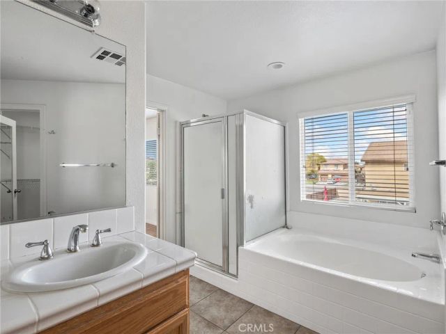 12726 Bellrose Court, Victorville, CA 92392