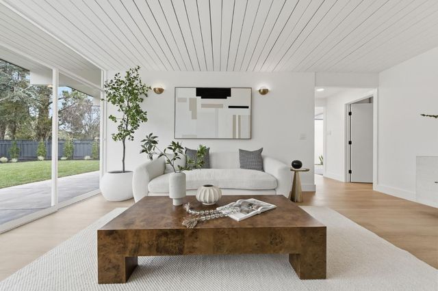 1907 Ticonderoga Drive, San Mateo, CA 94402