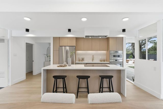 1907 Ticonderoga Drive, San Mateo, CA 94402