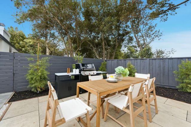 1907 Ticonderoga Drive, San Mateo, CA 94402