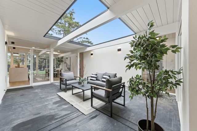 1907 Ticonderoga Drive, San Mateo, CA 94402