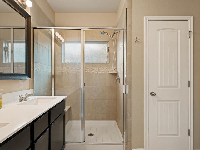 535 Stampede RD, San Marcos, TX 78666