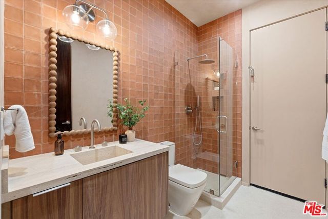 923 Milwood Avenue, Venice, CA 90291