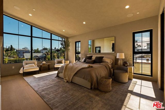 923 Milwood Avenue, Venice, CA 90291