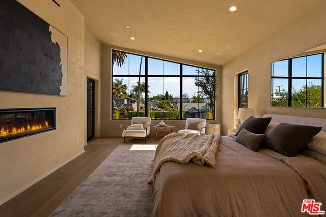 923 Milwood Avenue, Venice, CA 90291