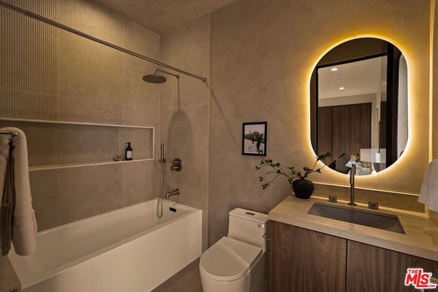 923 Milwood Avenue, Venice, CA 90291