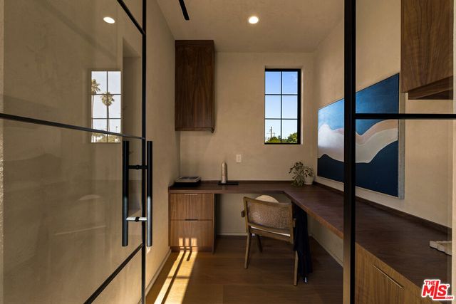 923 Milwood Avenue, Venice, CA 90291