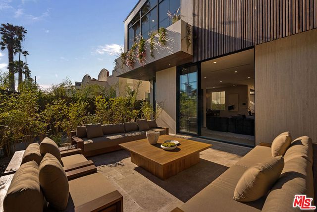 923 Milwood Avenue, Venice, CA 90291