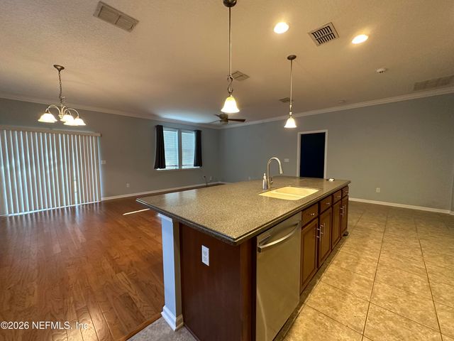 12173 HATHERDEN Court, Jacksonville, FL 32258