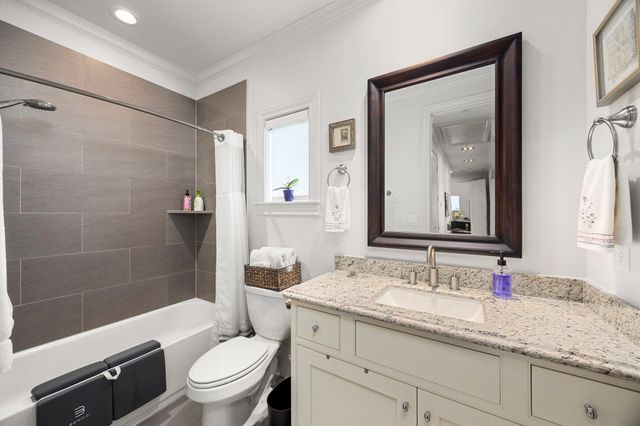 11 Robita Street, Houston, TX 77019