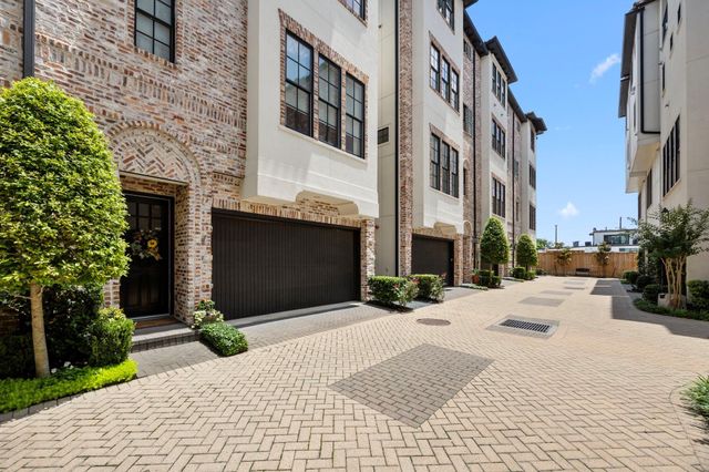 11 Robita Street, Houston, TX 77019