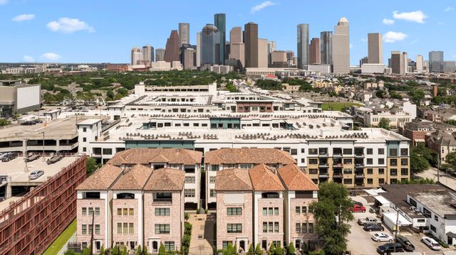 11 Robita Street, Houston, TX 77019