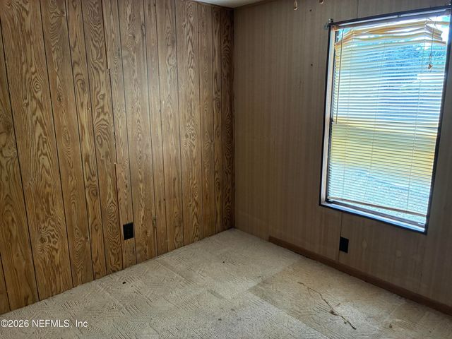 121 CHURCH LAKE Drive, Interlachen, FL 32148