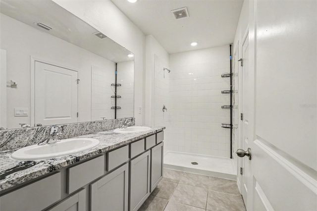 10767 PENNY GALE LOOP, San Antonio, FL 33576