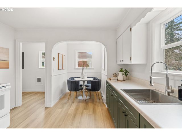 6647 Se 65TH Ave, Portland, OR 97206