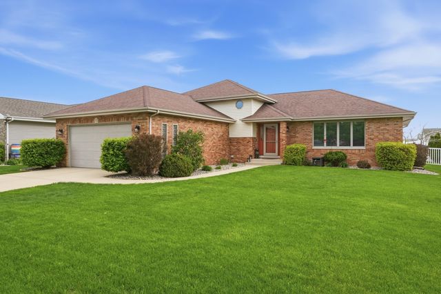 6587 Arrowhead Drive, Schererville, IN 46375