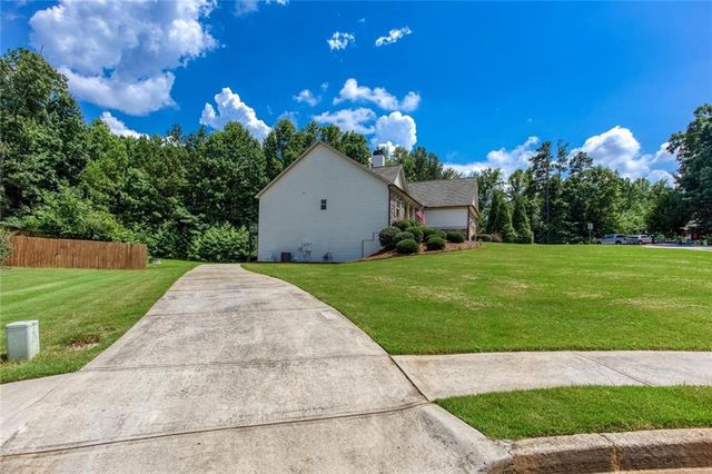 40 Copper Stem Drive, Dallas, GA 30157