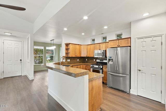 19432 Blue Lake Loop, Bend, OR 97702