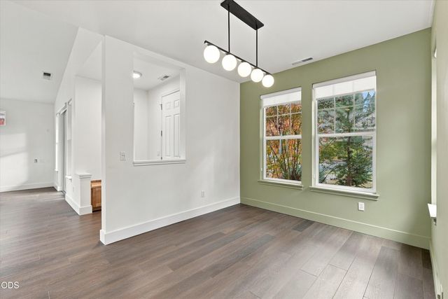 19432 Blue Lake Loop, Bend, OR 97702