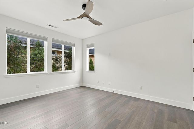 19432 Blue Lake Loop, Bend, OR 97702