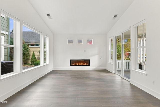 19432 Blue Lake Loop, Bend, OR 97702