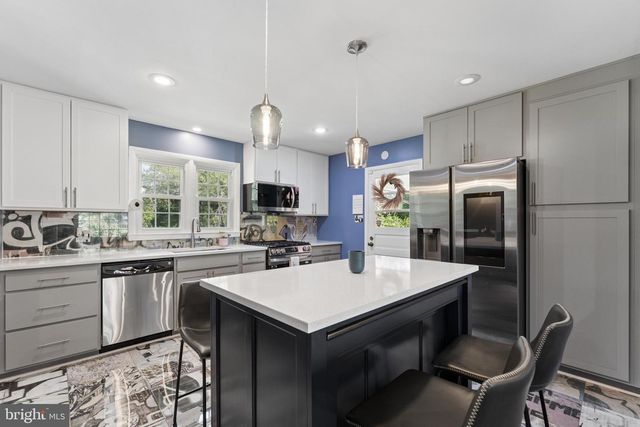 5521 MONTGOMERY RD, Ellicott City, MD 21043