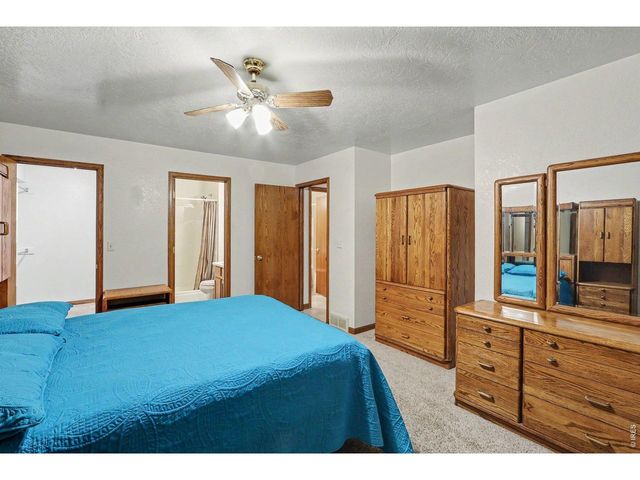 322 N 45th Ave Ct, Greeley, CO 80634