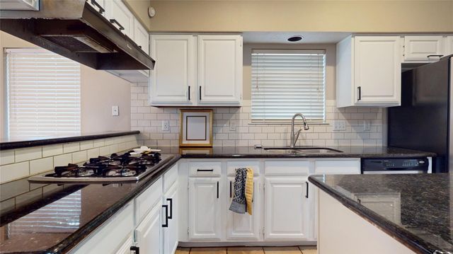 14919 Forest Trails Drive, Houston, TX 77095