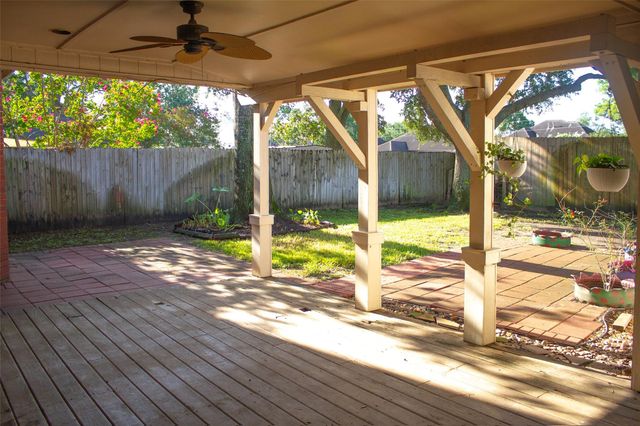 14919 Forest Trails Drive, Houston, TX 77095