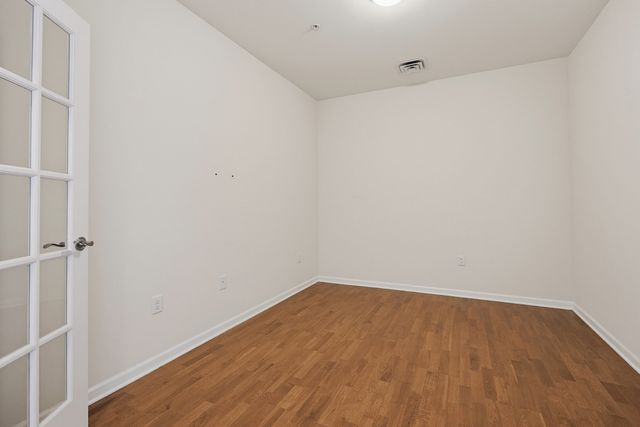 110 Trotter Rd 2203, Weymouth, MA 02190