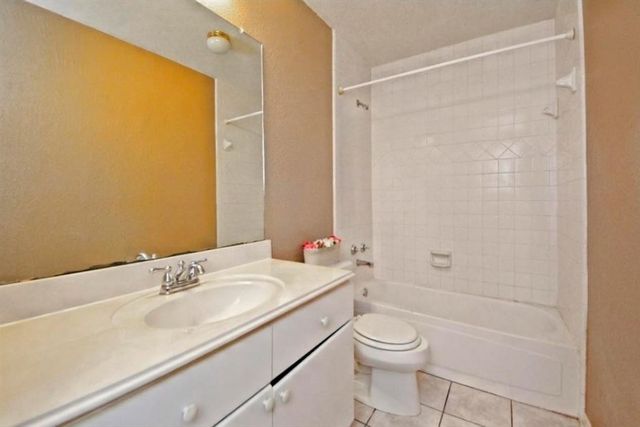 3627 Timothy Lane, Richmond, TX 77406