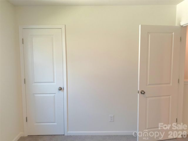 2019 Arapaho Drive, Charlotte, NC 28214